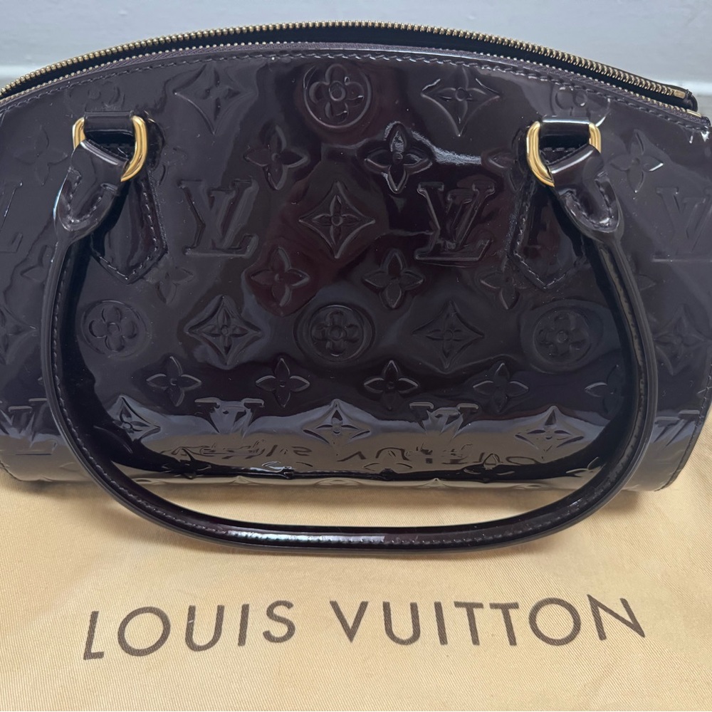 Authentic Louis Vuitton Monogram Vernis Sherwood PM